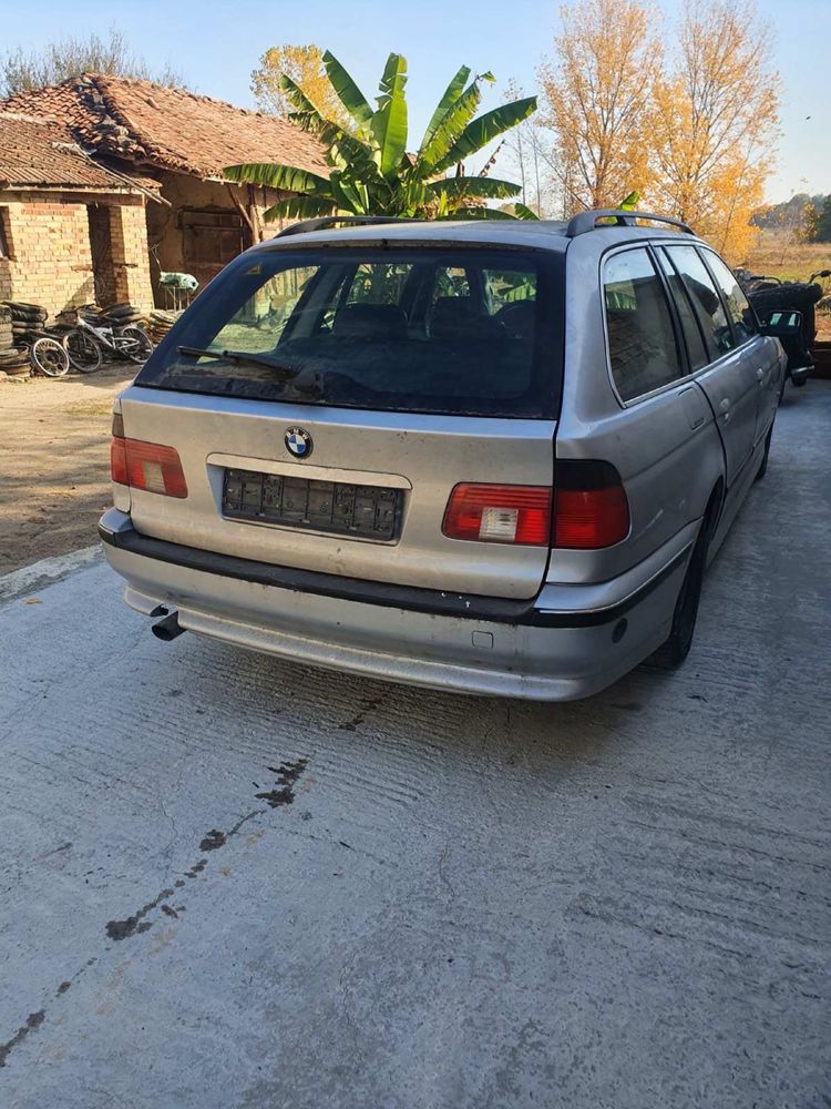 BMW E39 520i - НА ЧАСТИ