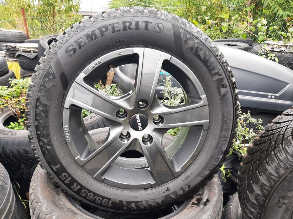 4бр.Нови зимни гуми с лети джанти за VW-Фолксваген-5Х112*-15цола