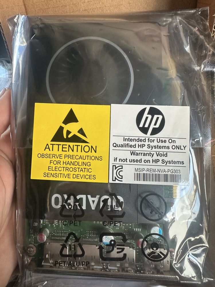 Vand placa video Nvidia quadro m2000