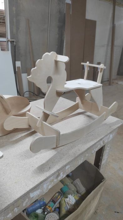 Продам детскую качалку лошадку