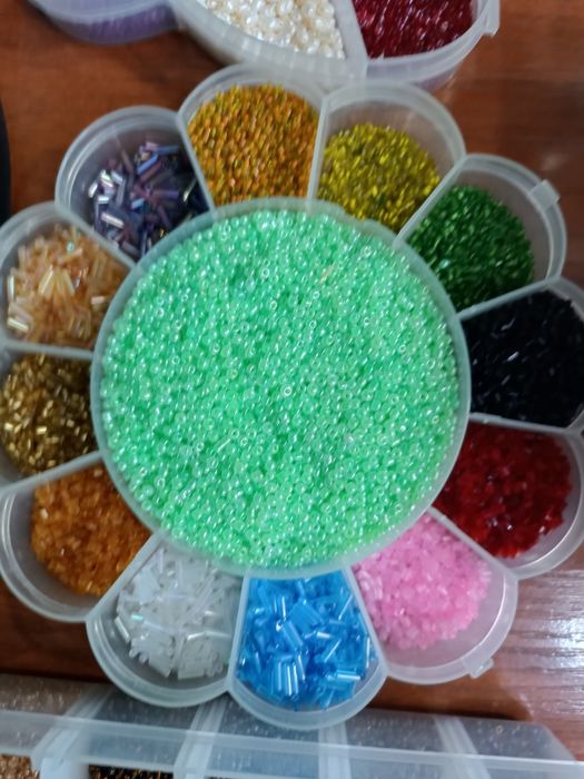 Все для бисераплитения