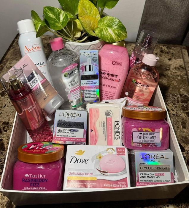 Мистериозни коледни кутии