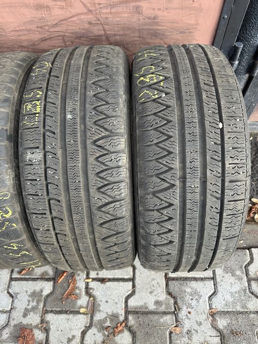 Cauciucuri iarna 235 45 17 Meteor la 100 ron buc an 2022