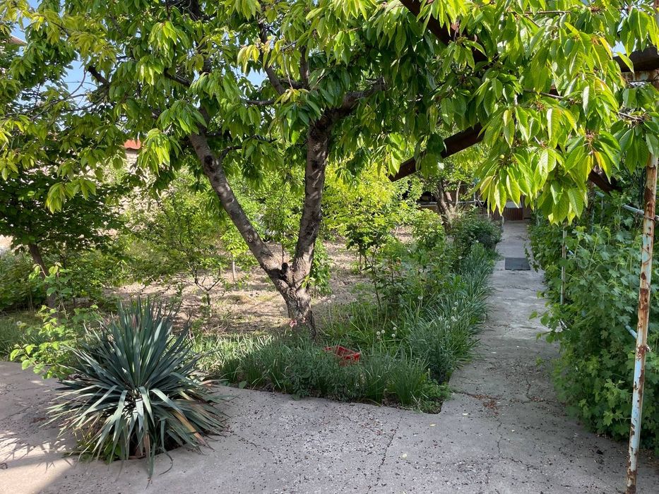 Yer sotiladi Chirchiq sh.