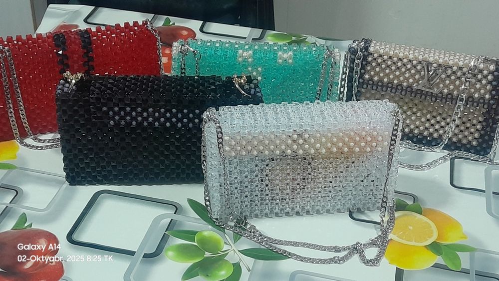 Qo‘lda to‘qilgan sumka