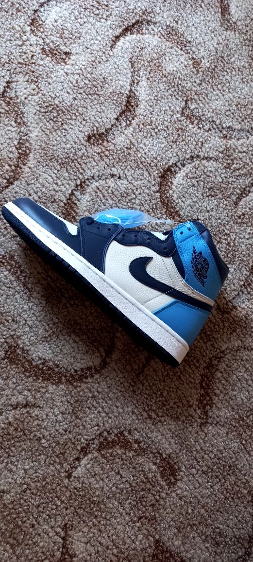 Nike Air Jordan 1 Retro High Obsidian 42&43