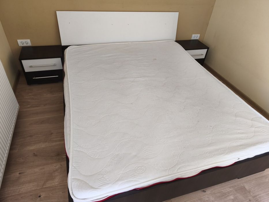 Set pat + saltea cu memorie 1.60 x 2.00 + 2 x noptiere