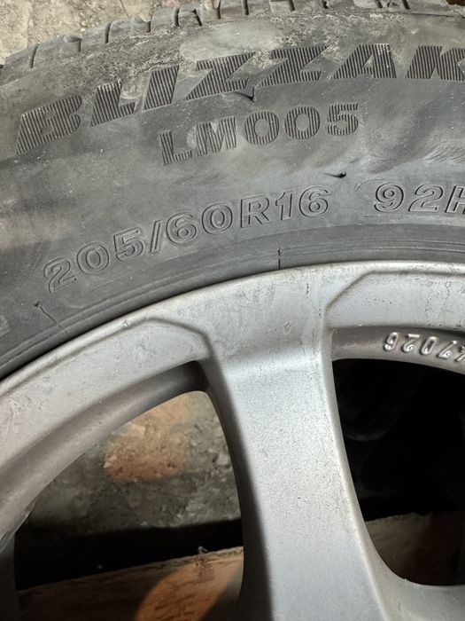 Bridgestone blizzak 205 60 16 дот 2023