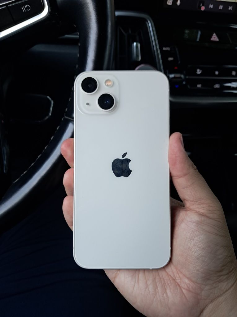IPhone 13 128. Белый