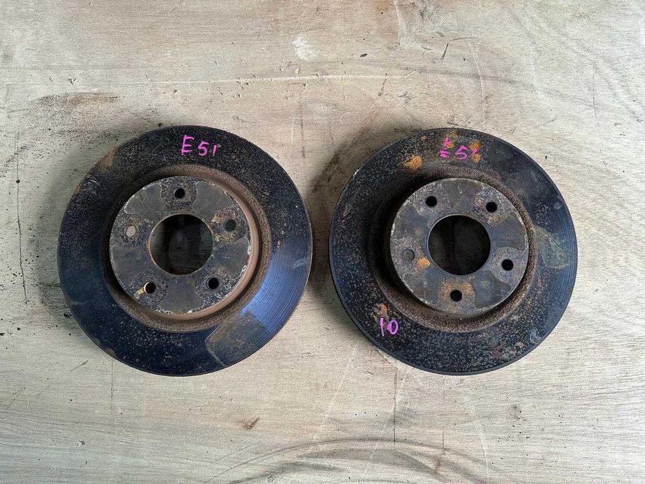 Тормозные диски перед зад на Elgrand Эльгранд Е51 из Японии