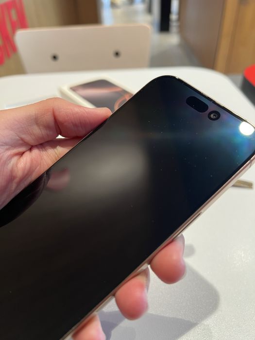 Iphone 16 pro desert