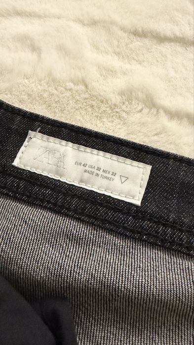 Blugi zara negri NOI!