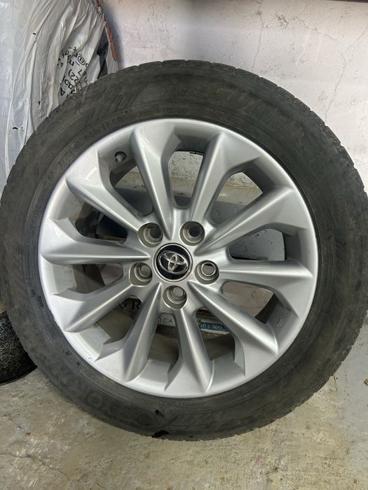 Yokohama 205/55/R16 зимний шины комплект