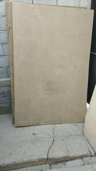 Продаю ДСП б/у 50штук есть