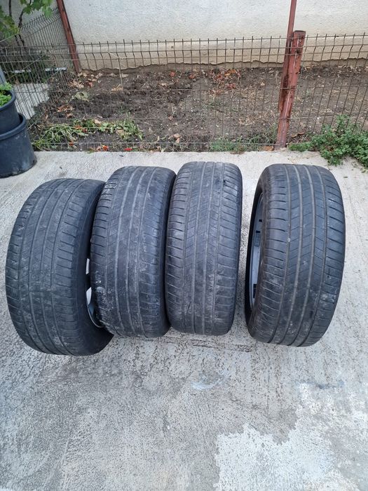 Anvelope SUV vara Bridgestone