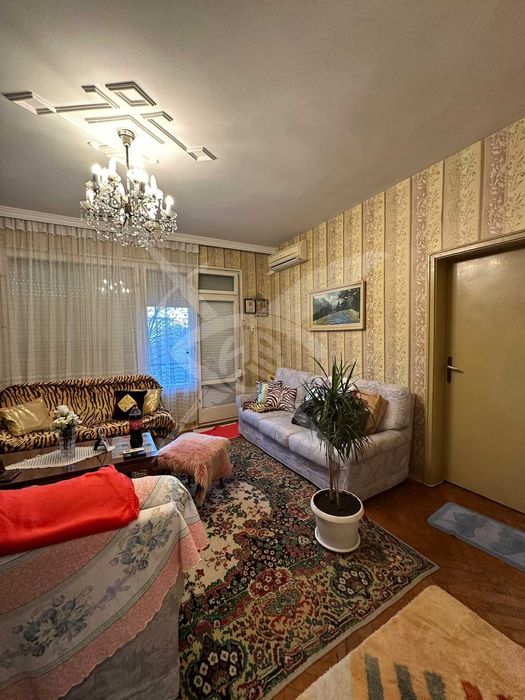 Продава се Двустаен апартамент в Пловдив, Христо Смирненски - 64 кв.м за 1422 €/кв.м - Снимка #3