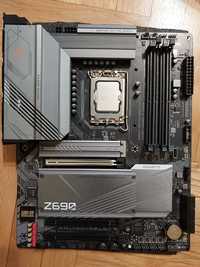 i5-12600KF + Gigabyte Z690 GamingX DDR4 LGA1700 процесор + дъно