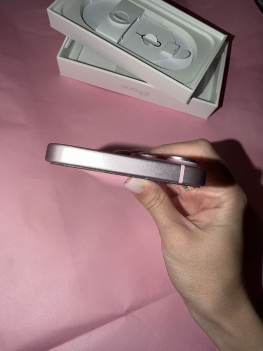 iPhone 15 Pink CA NOU