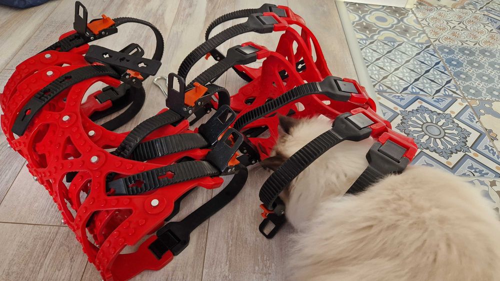 Пластмасови вериги за сняг – комплект 6 бр. (чисто нови)