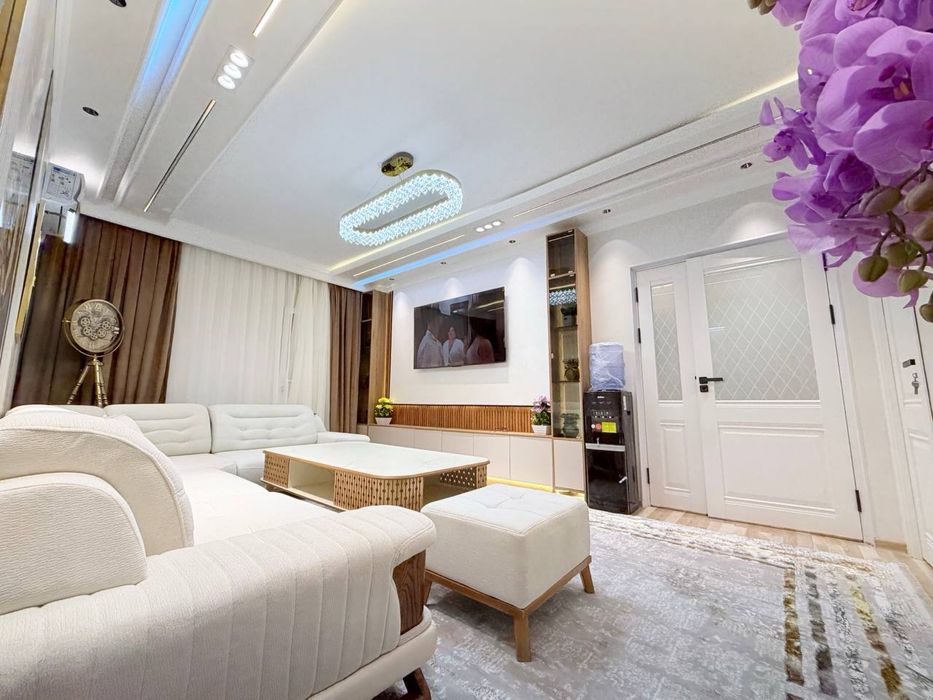 Срочно продаётся квартир Мирзо Улугбек  метро