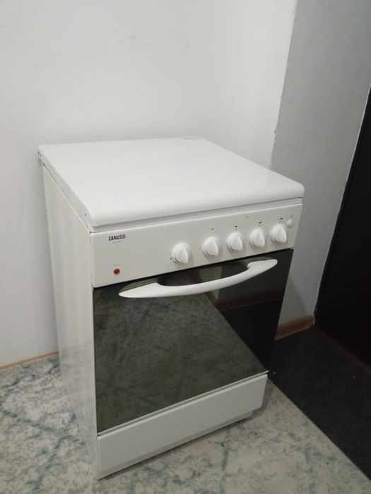 Газ плита Zanussi