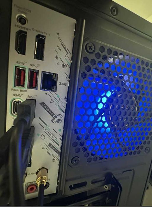 PC Desktop AMD Ryzen 5 9600X 6-Core  32 GB RAM, MSI B650M, RTX 4060