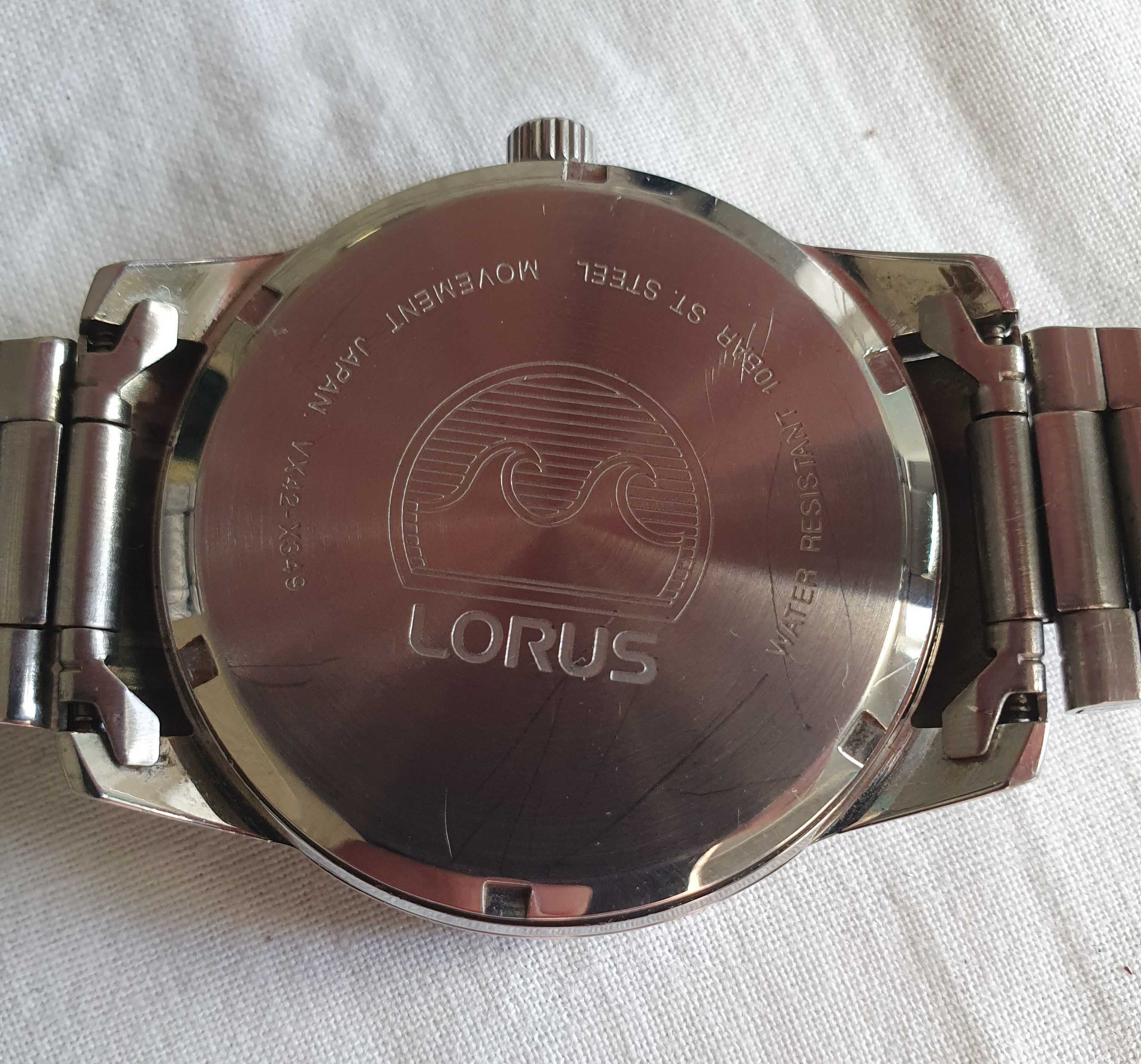 Часовник Lorus VX42, Fossil CH2601