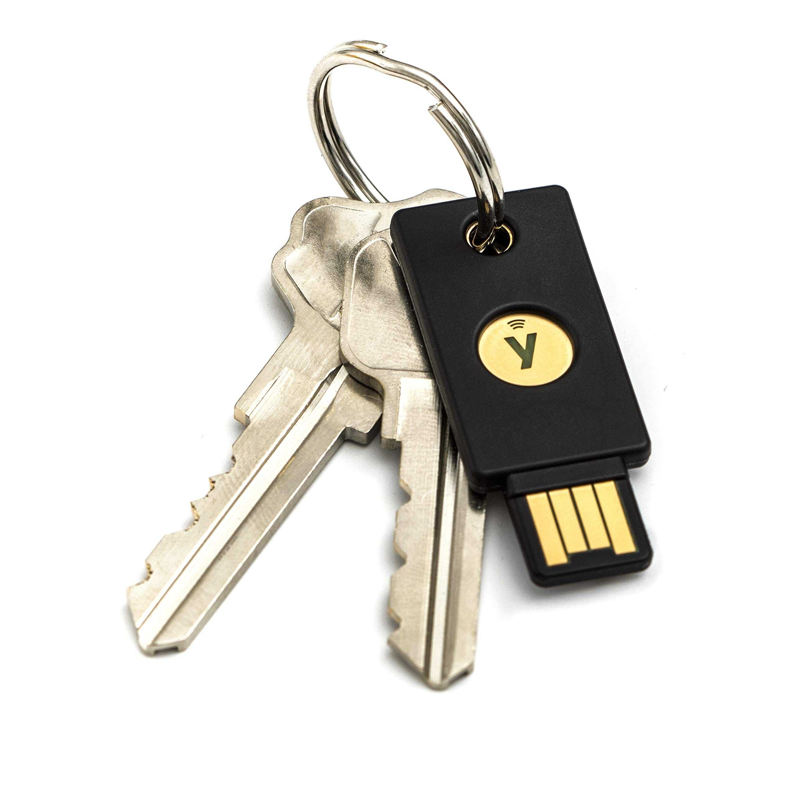 Аппаратный ключ Yubikey 5 NFC- устройства для защиты криптовалюты