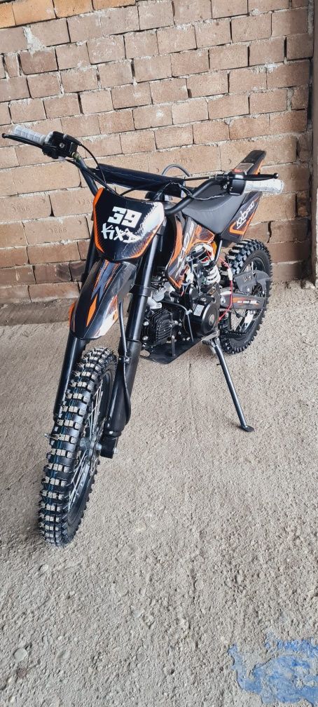 Cross KXD PRO Germany Hawk 125cc 4 timpi E-Start Nou adus din Germania
