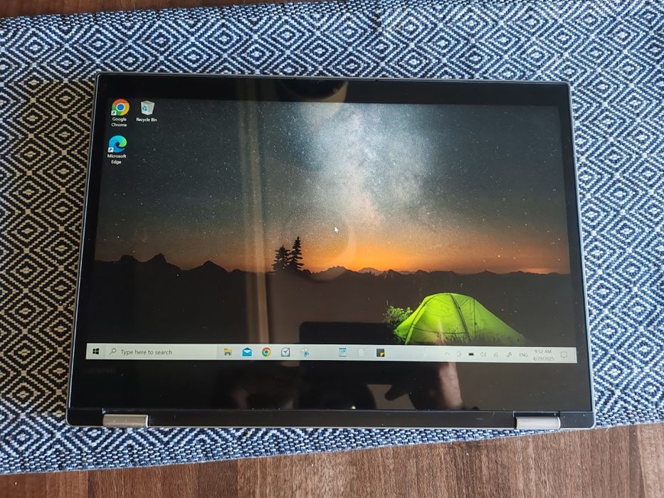 Super preț, impecabil, Laptop Lenovo Yoga 520 – i3, 4gb ram, HDD 1 TB