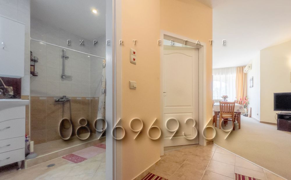 Продава се Тристаен апартамент в к.к. Златни пясъци - 100 кв.м за 845 €/кв.м - Снимка #2