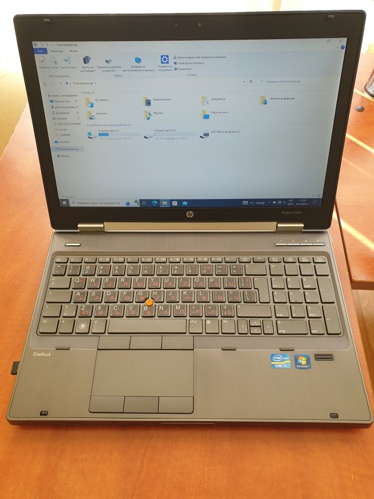 Лаптоп HP EliteBook 8560w