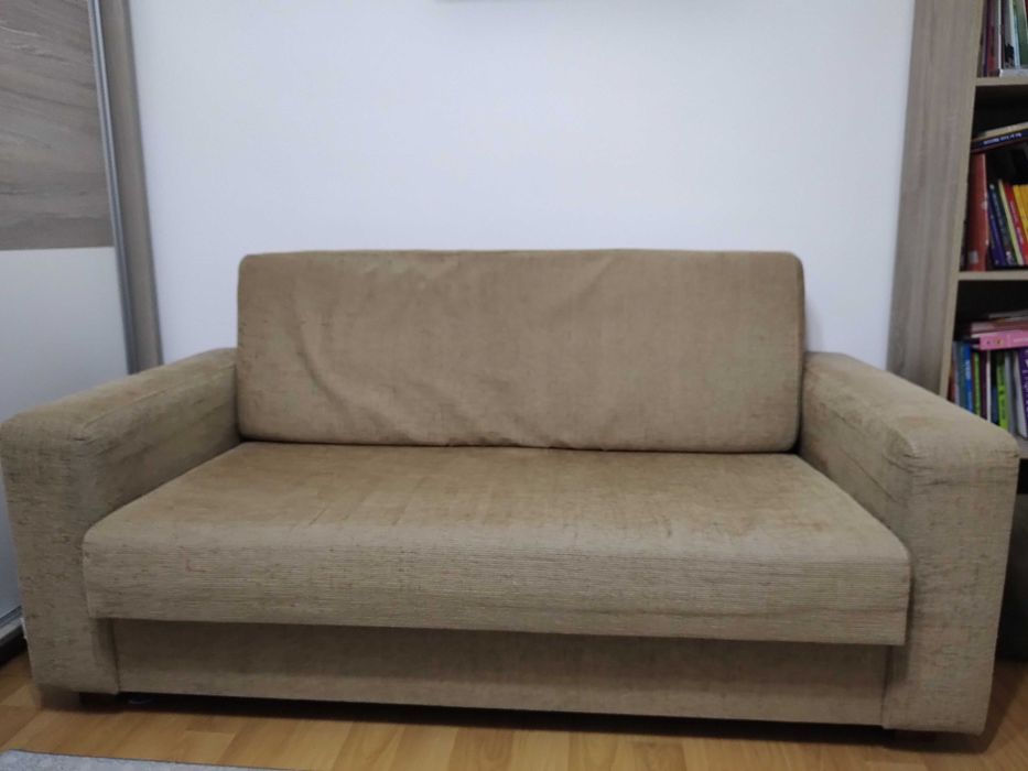 Canapea extensibilă