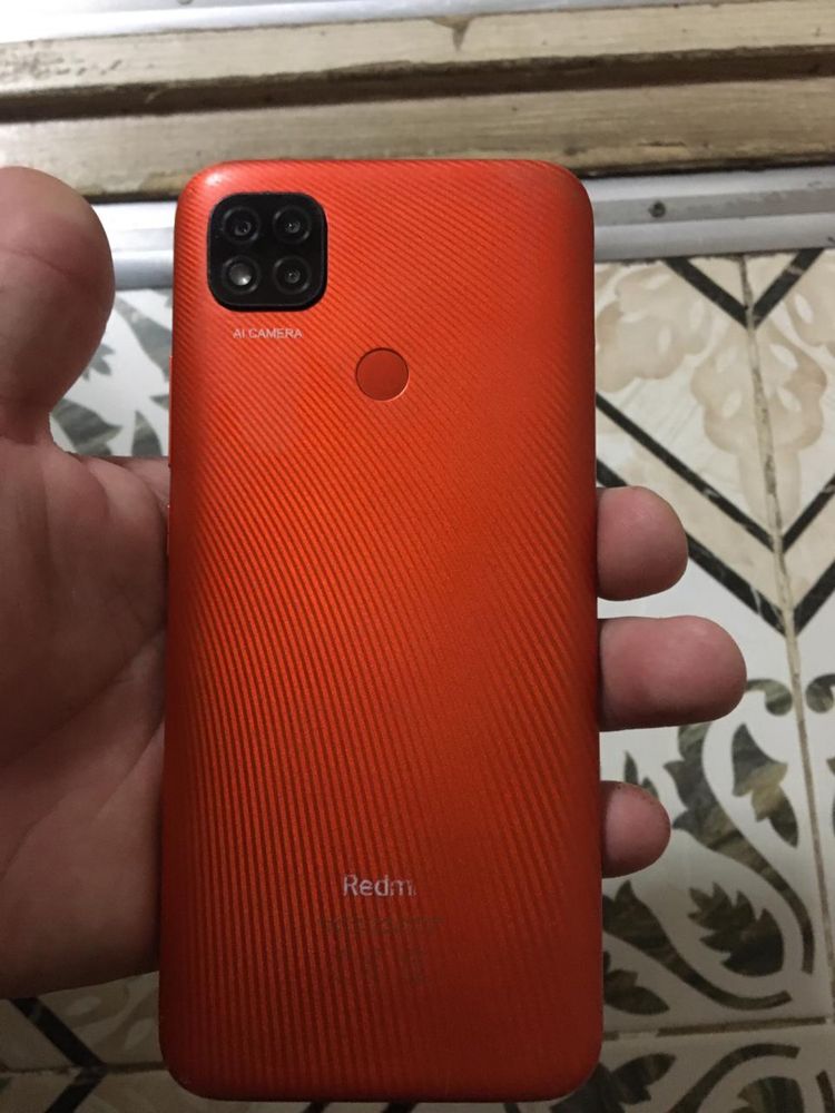 Продаю Redmi 9S б/у