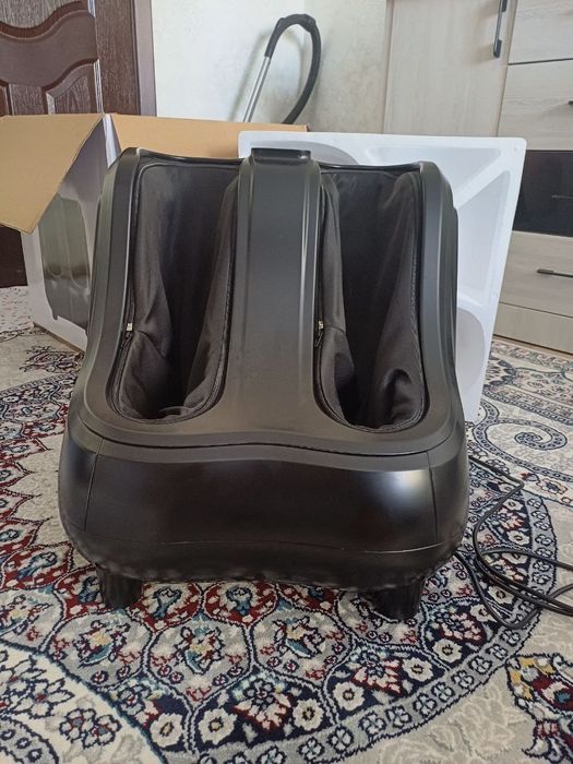 Oyoq massajori sotiladi