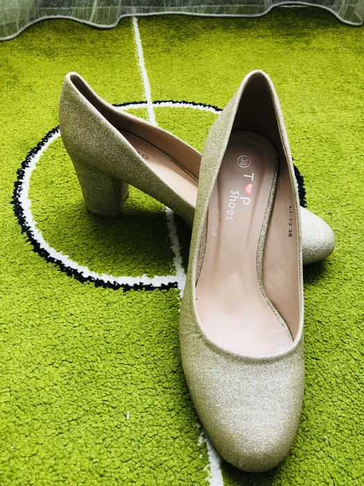 Pantofi dama, marimea 38