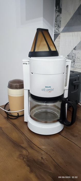 Кофеварка Philips + кофемолка