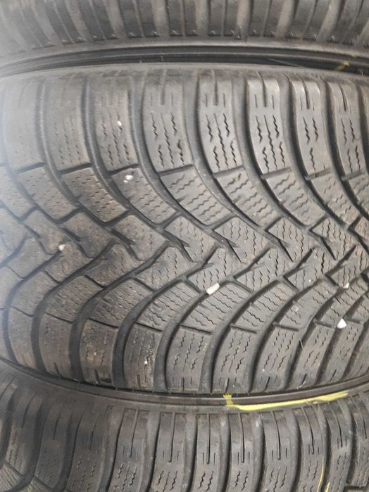 4бр.летни гуми 235/55/17 Falken