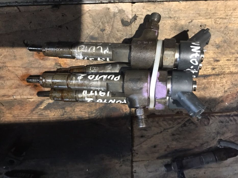 Дюза дизел за Fiat Punto 1.9 JTD, 80 к.с., 2002 г.