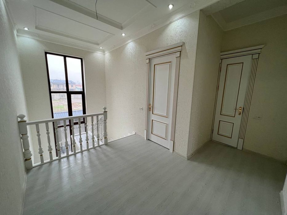 Sergeli xonabod 2 etaj yevro remont uchastka