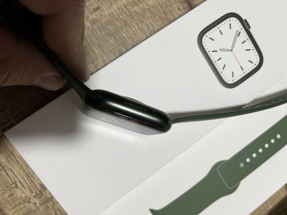 Apple watch 7 green 45 mm