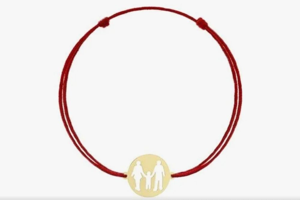 Bratara snur banut aur familie