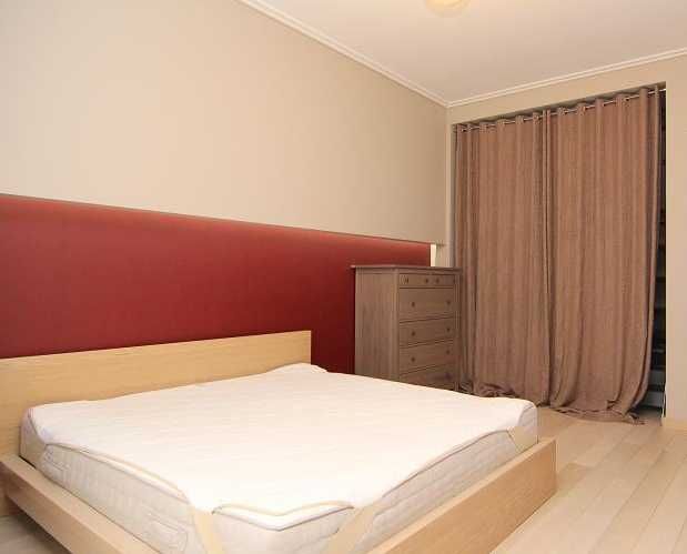 Дава се под наем Тристаен апартамент в Пловдив, Кючук Париж - 85 кв.м за 382.5 € - Снимка #2