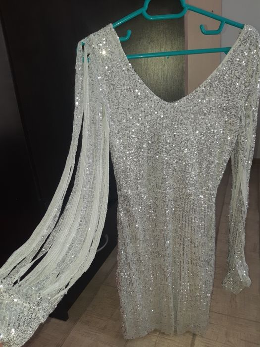 Rochie argintie scurtă