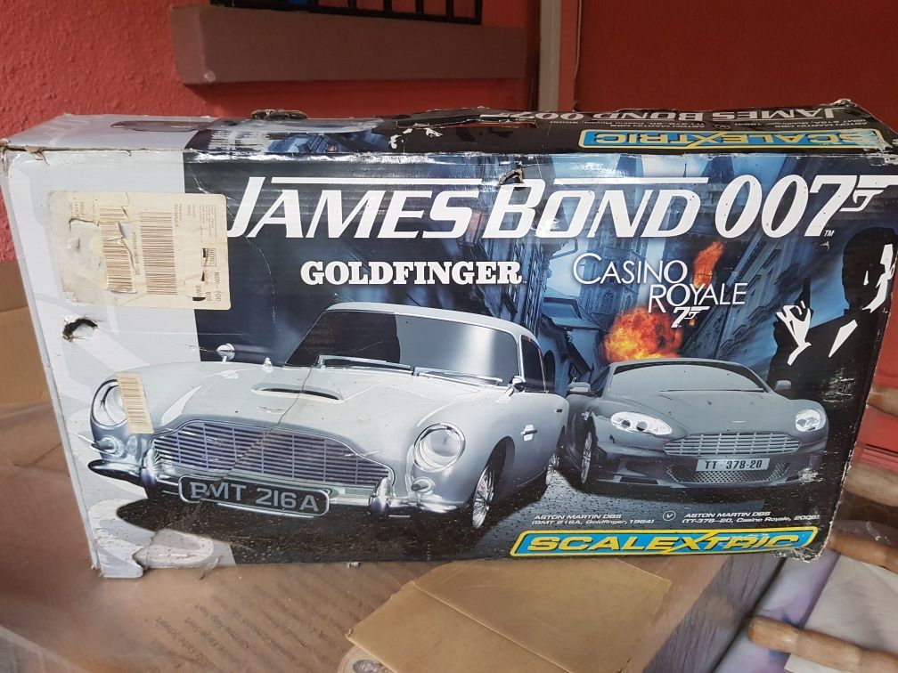 Scalextric james bond 007