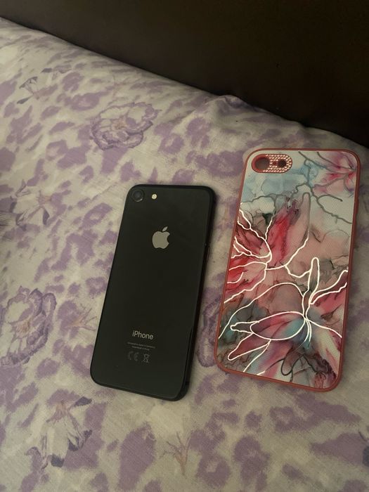 Айфон 8 гб 64 сатылады 35000тг