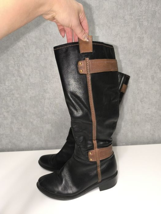 Отдам даром сапоги 35 р