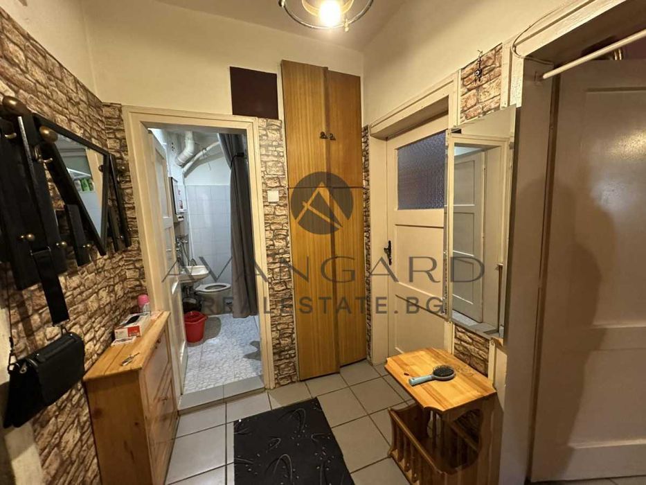 Продава се Тристаен апартамент в Пловдив, Център - 75 кв.м за 2000 €/кв.м - Снимка #8