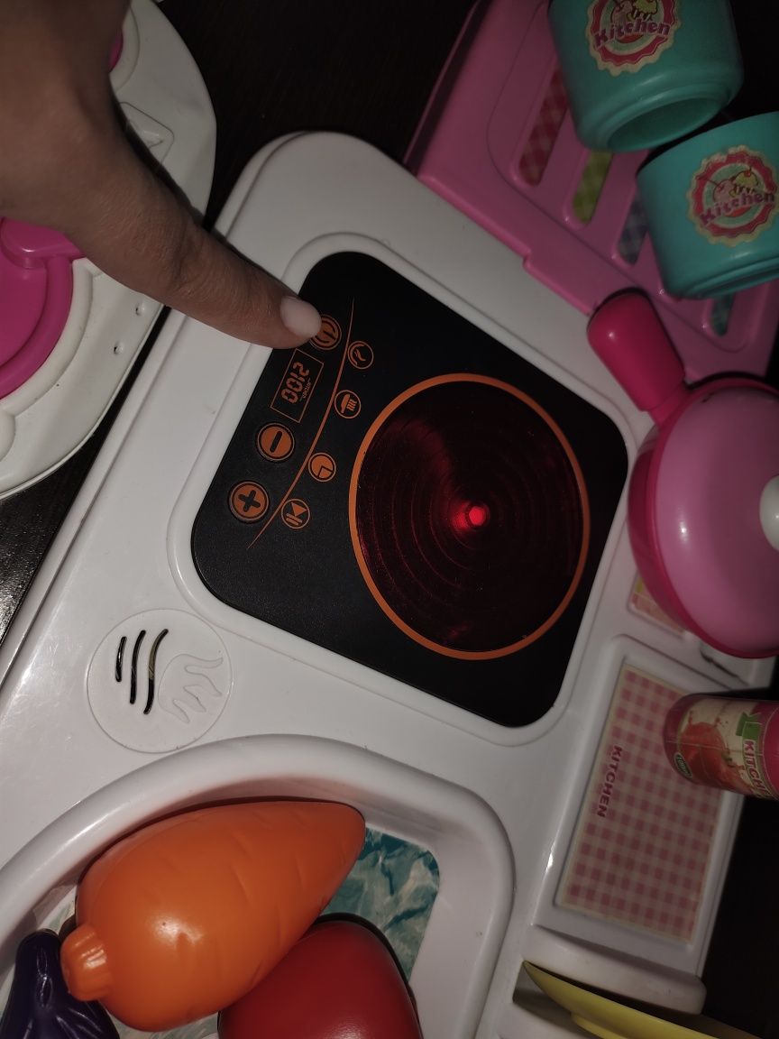 Игровой набор "Кухня" кухонный набор со звуком и световой эффектом
