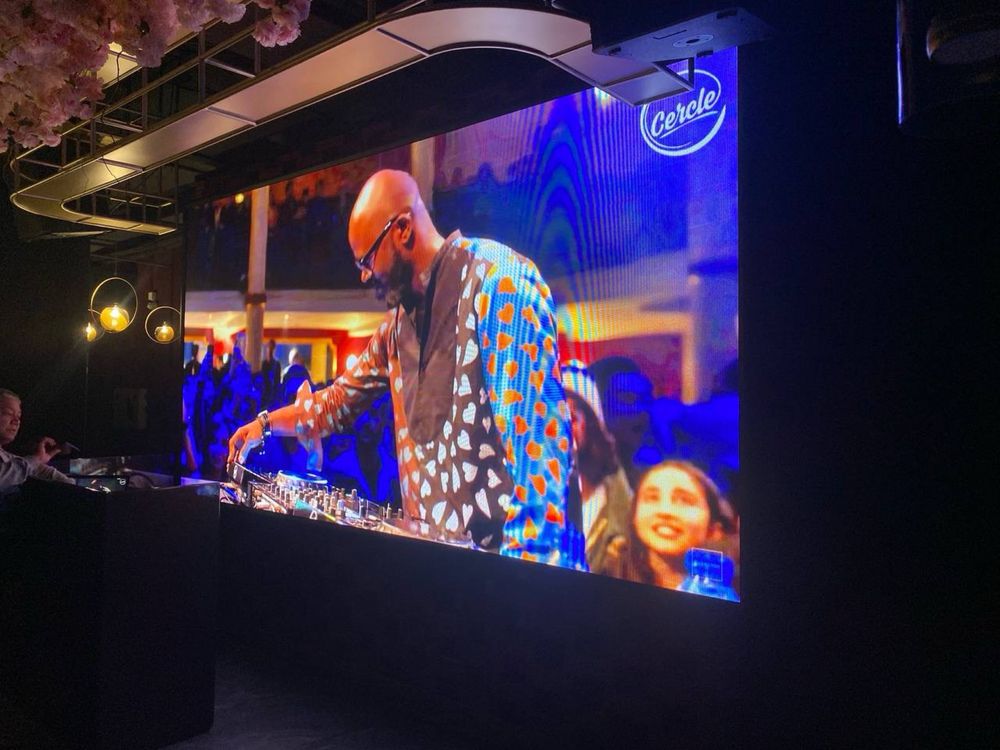Led ekran, Led display